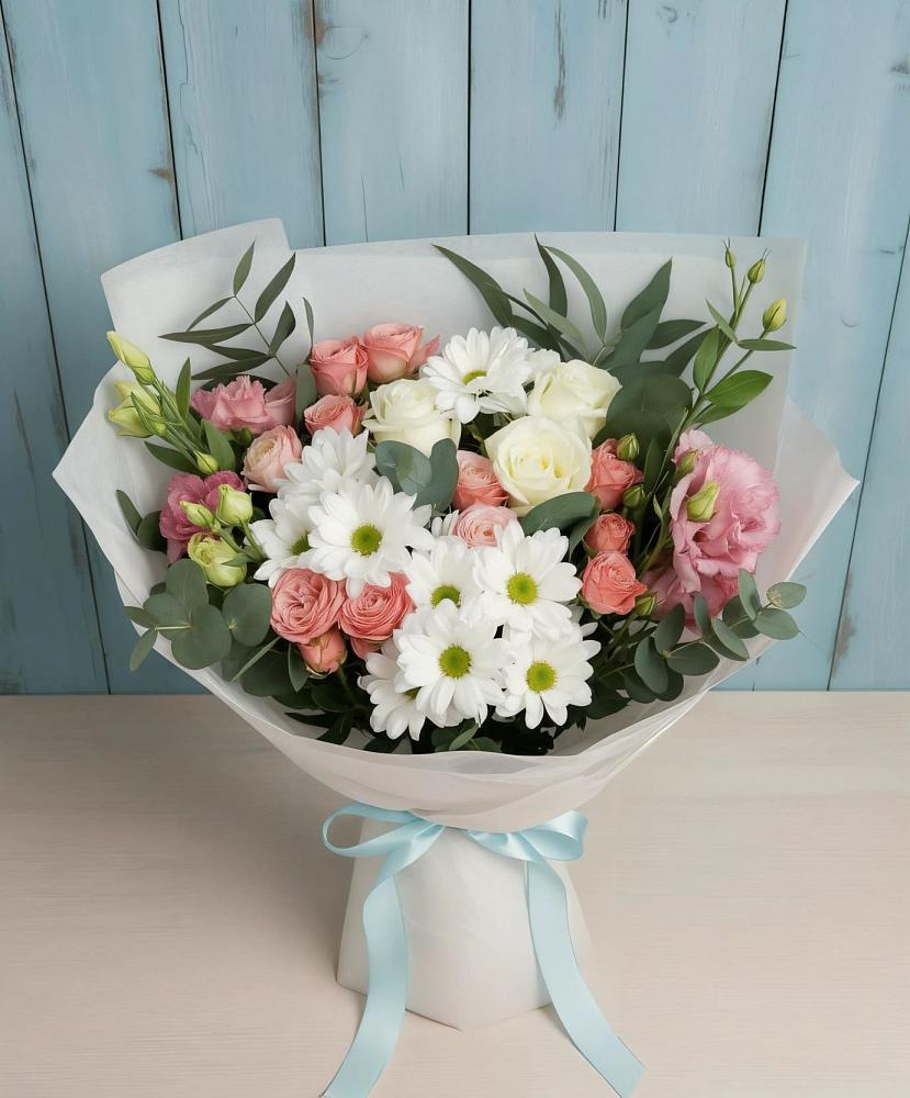 Букет цветов из: Розы, Лизиантусы и Хризантемы в Истре