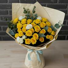 Букет цветов из:  Розы в Истре