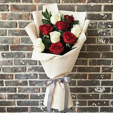 Букет цветов из:  Розы в Истре