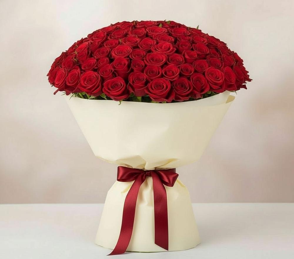 Букет 101 Красная роза Милано в Истре