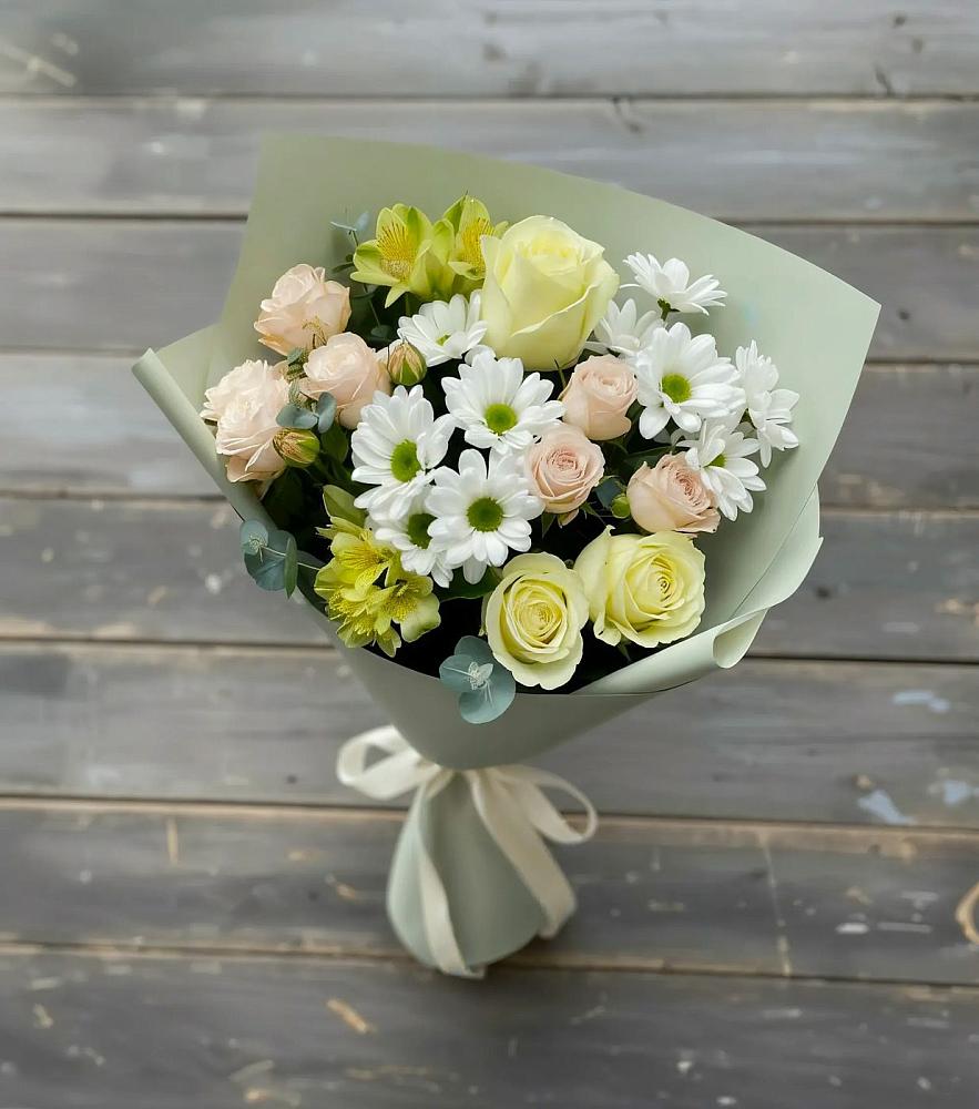 Букет цветов из: Альстромерии, Розы и Хризантемы в Истре