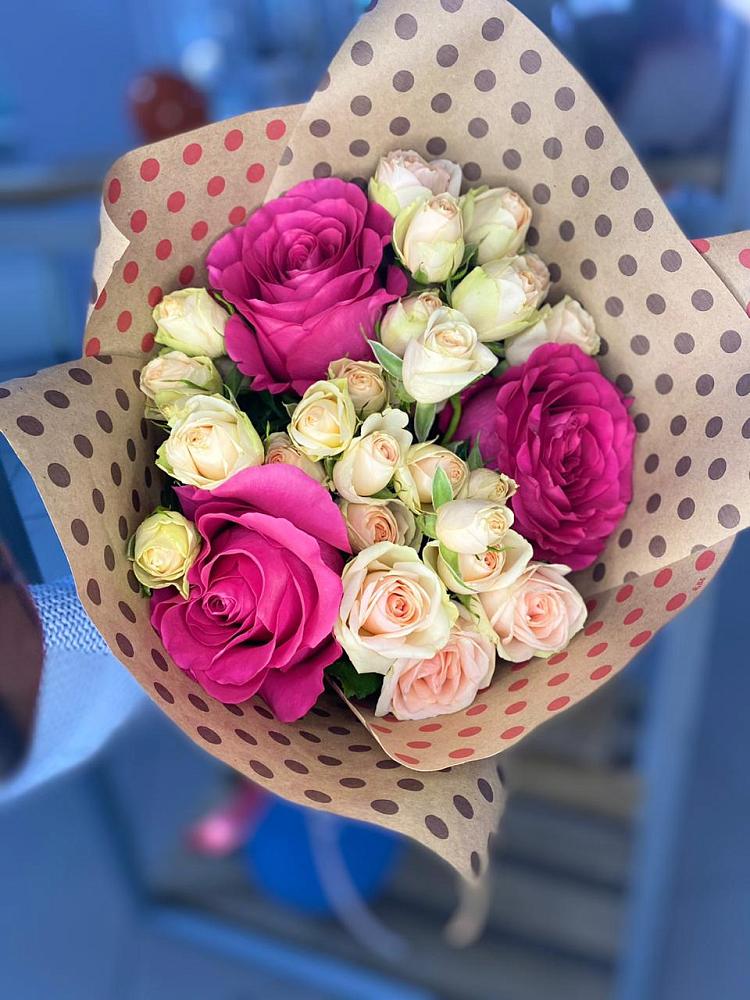 Букет цветов из: Розы в Истре