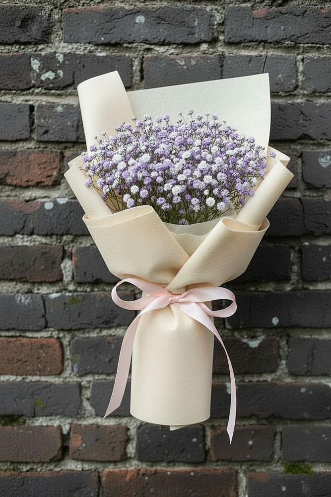 Букет цветов из: Гипсофила в Истре