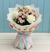 Букет цветов из:  Розы в Истре