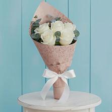 Букет цветов из:  Розы в Истре