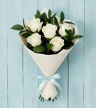 Букет цветов из:  Розы в Истре