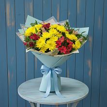 Букет цветов из:  Альстромерии и Хризантемы в Истре