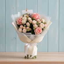 Букет цветов из:  Розы в Истре