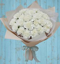 Букет цветов из:  Гвоздики в Истре