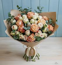 Букет цветов из:  Альстромерии и Розы #REPLACE_PRED# Истре